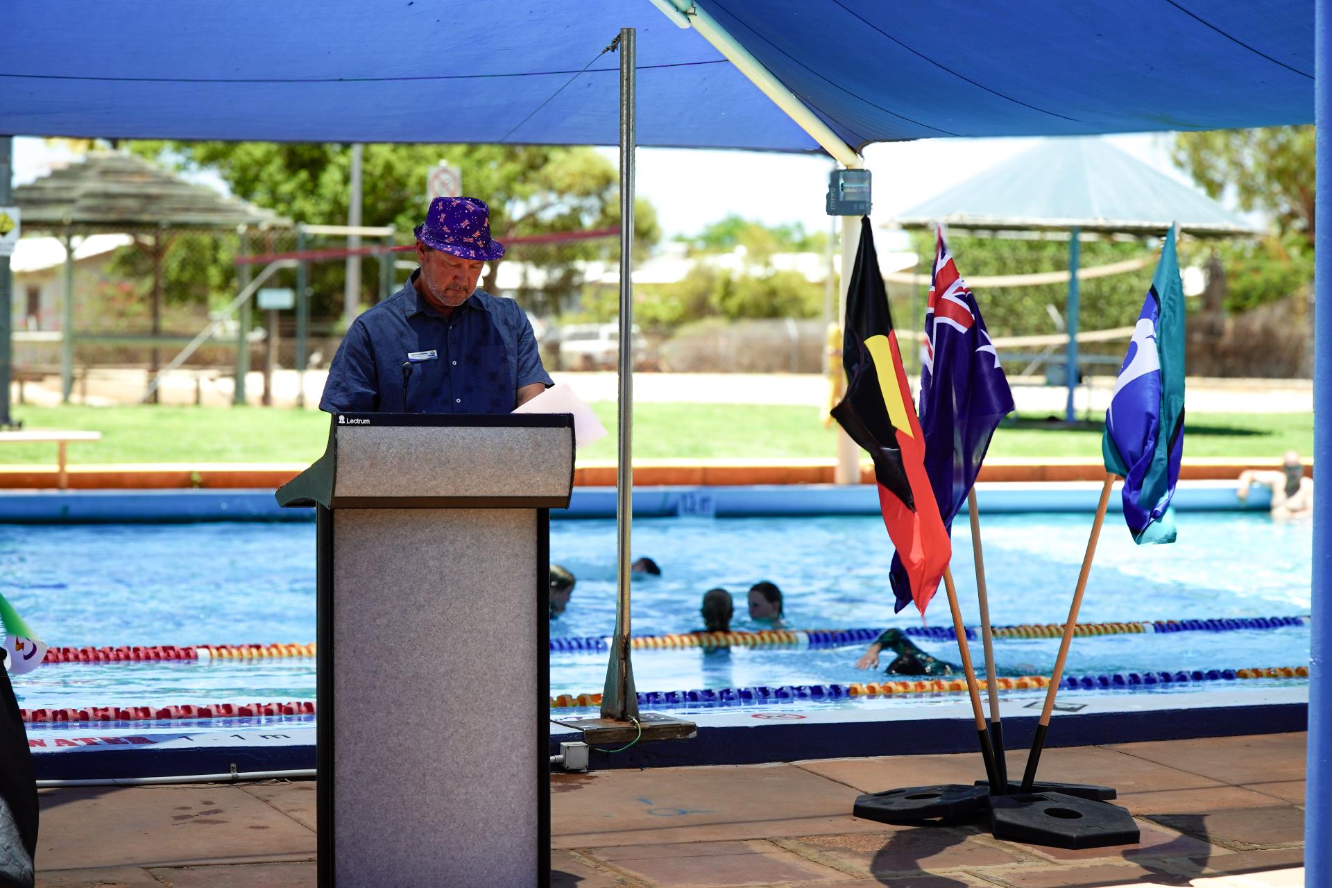 Shire President Matt Niikkula officiated the event